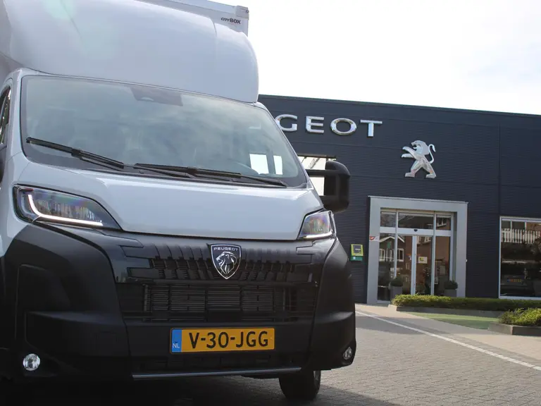 Peugeot Boxer Citybox 2.2 BlueHDi 140PK L4 3.5t Navigatie, LED Koplampen, Laadklep, Draadloze Telefoonlader afbeelding 3