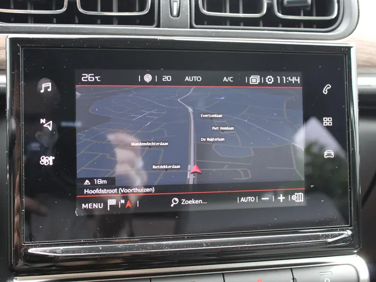 Citroën C3 Max 1.2 PureTech 110PK Navigatie, Keyless, Stoelverwarming, Achteruitrijcamera, Apple Carplay, Android Auto afbeelding 24
