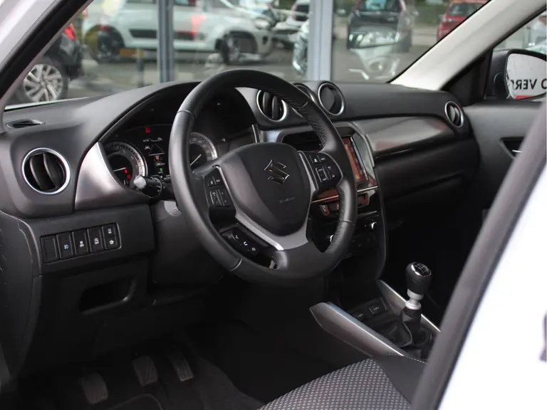 Suzuki Vitara 1.4 Boosterjet Select Smart Hybrid Adaptieve Cruise en Climate Control, Carplay/Android Auto afbeelding 5