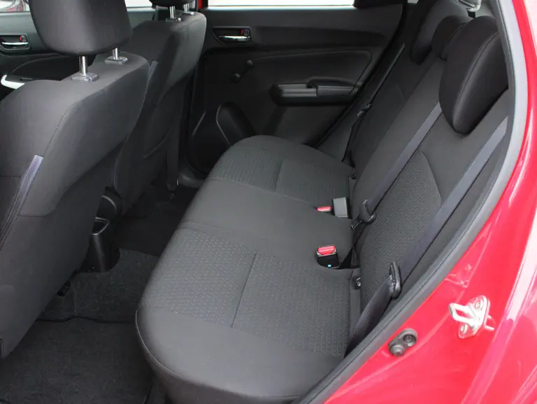 Suzuki Swift 1.2 Comfort Bluetooth, Airco, Radio-CD Speler afbeelding 30