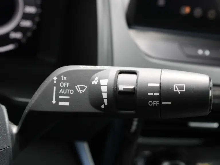 Nissan QASHQAI Tekna Plus 1.3 MHEV 158PK Xtronic Automaat Navigatie, Rondomzichtcamera, Keyless, Panoramadak, Leder, Elektrische Kofferbak, Stoelverwarming, Massage afbeelding 31