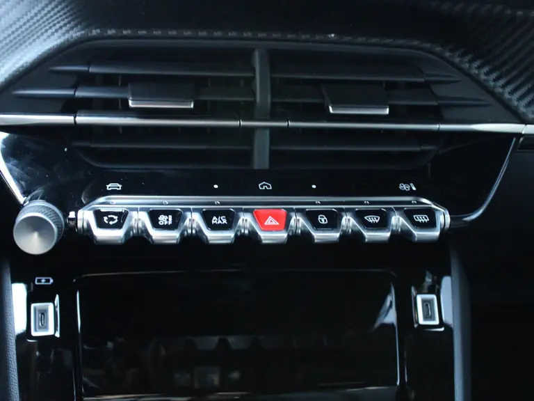 Peugeot 2008 Allure 1.2 Hybrid 145PK e-DSC6 Automaat Navigatie, Keyless, Parkeersensoren, Draadloze telefoonlader, Halflederen Bekleding afbeelding 32