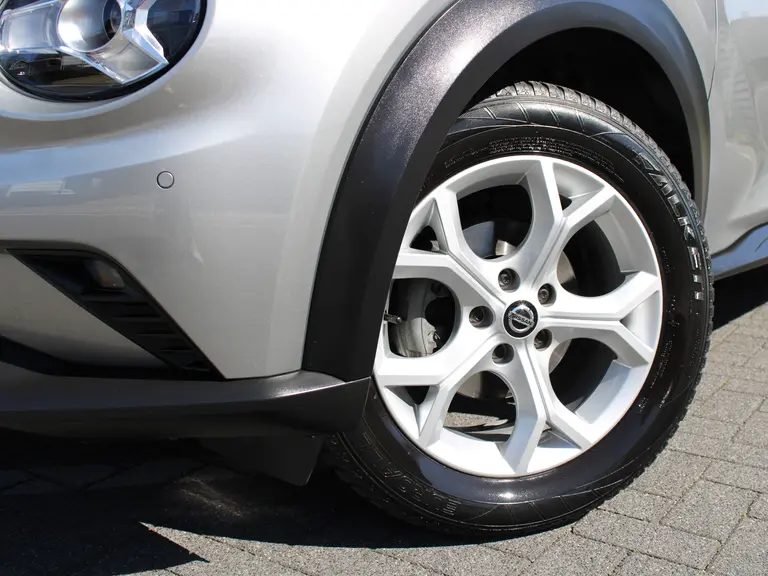 Nissan Juke 1.0 DIG-T 115PK Tekna DCT Automaat Navigatie, Rondomzichtcamera, Keyless, Adaptieve Cruise Control, Stoel & Voorruitverwarming afbeelding 2