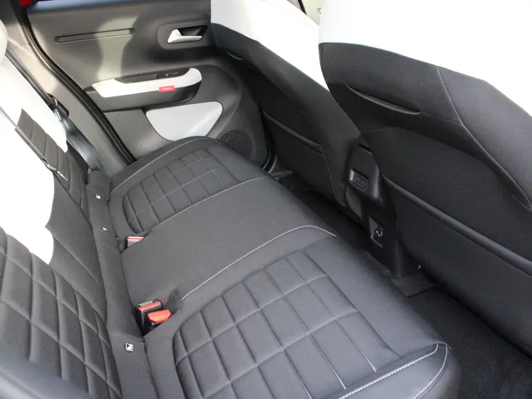 Citroën ë-C3 Max 44 kWh Boordlader 3 fasen, Navigatie, Achteruitrijcamera, Climate Control, Cruise Control, Draadloze Telefoonlader afbeelding 32