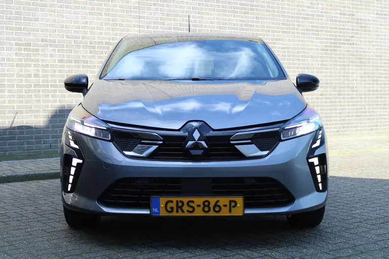 Mitsubishi Colt 1.0T MT Intense Cruise/Climate control, 16"LM velgen, Camera, Apple Carplay/Andr.auto, Parkeersensoren V+A, afbeelding 6