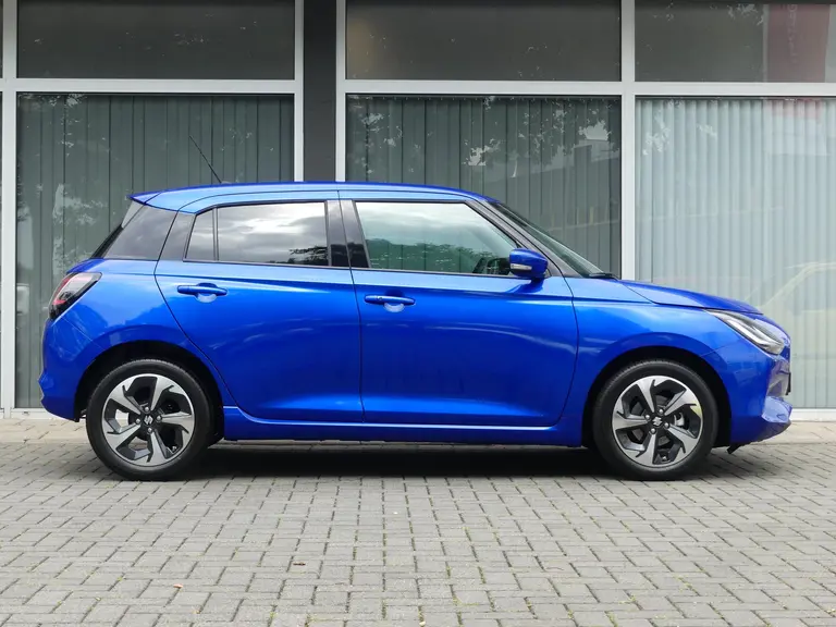 Suzuki Swift 1.2 Style Smart Hybrid 6 JAAR GARANTIE! NIEUW UIT VOORRAAD LEVERBAAR! afbeelding 2