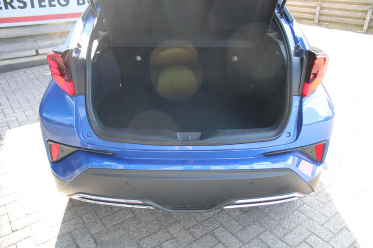 Toyota C-HR 2.0 Hybrid Dynamic , Automaat, Voorruit/Stuurwiel verwarmd, Dealer onderhouden! afbeelding 12