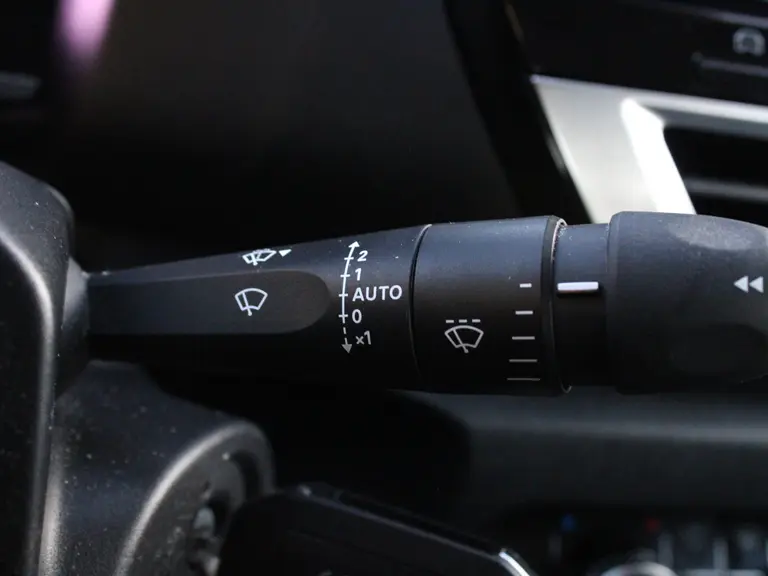 Citroën C4 1.2 Puretech 100PK Feel Navigatie, Parkeersensoren Achter, Cruise Control, Climate Control, Led Koplampen afbeelding 16