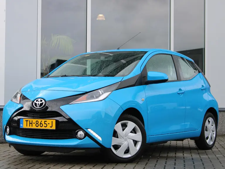 Toyota Aygo 1.0 VVT-i x-nav Achteruitrijcamera, Navigatie, Airco, Bluetooth afbeelding 11
