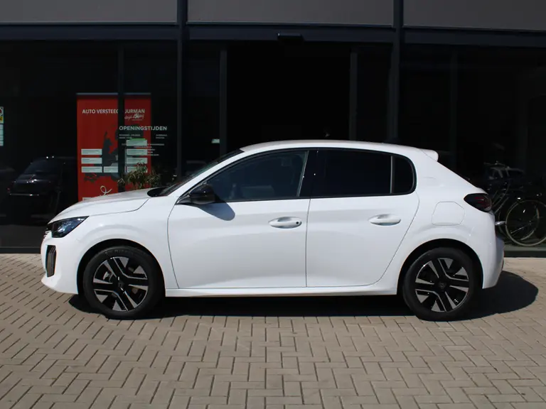 Peugeot 208 1.2 PureTech 100 Allure Navigatie, Stoelverwarming, Camera achter, Parkeerhulp voor & Achter, Lichtmetalen velgen afbeelding 6