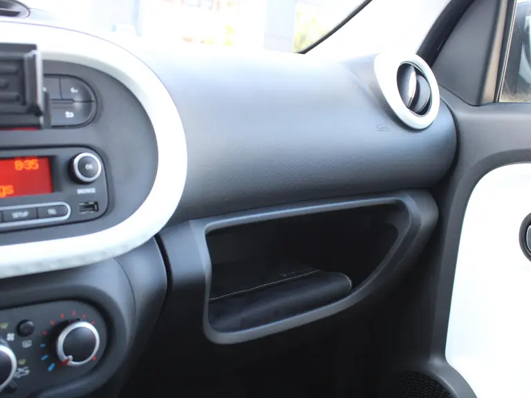 Renault Twingo Collection 1.0 SCe 71PK Airco, Bluetooth, Led Dagrijverlichting, Cruise Control afbeelding 22