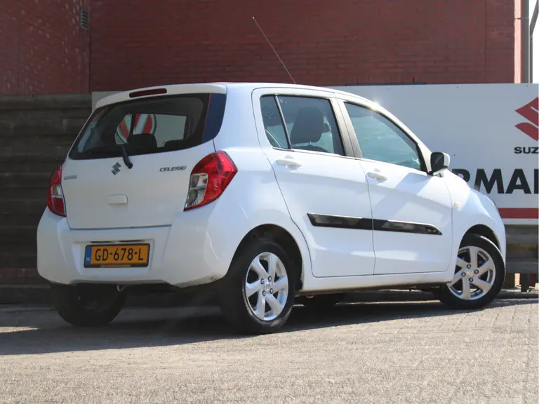 Suzuki Celerio 1.0 Exclusive Bluetooth, Airco, Lichtmetalen Velgen, Elektrische Ramen Voor en Achter afbeelding 9