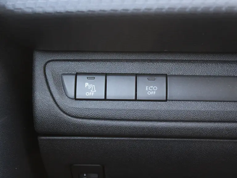 Peugeot 2008 1.2 PureTech 110PK Allure Trekhaak Achteruitrijcamera, Panoramadak afbeelding 13