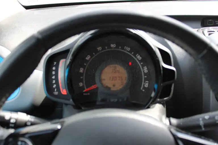 Toyota Aygo 1.0 VVT-i x-first, Camera, Applecarplay/Androidauto, LM-Velgen en Dealer ondehouden! afbeelding 14