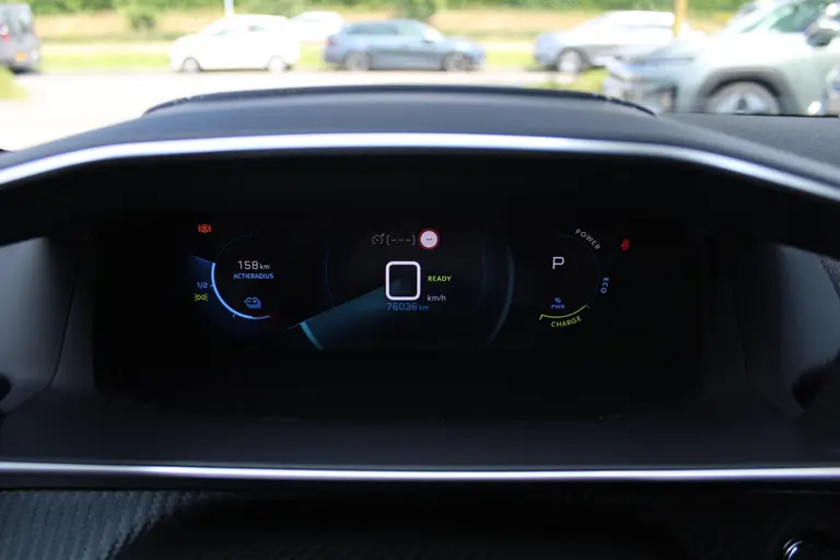 Peugeot e-208 EV GT 350 50 kWh Inclusief batterijtest Panoramadak, Navigatie, Cruise/Climate control, Apple carplay/Android auto, afbeelding 13
