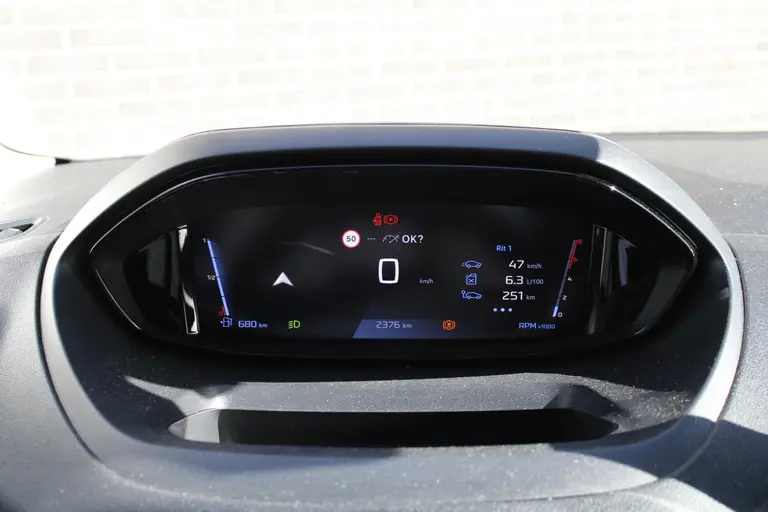 Peugeot Partner 1.5 BlueHDi 100PK S&S L1 Navigatie, Achteruitrijcamera, Trekhaak, Dab, Bluetooth, Parkeersensoren voor & achter afbeelding 20