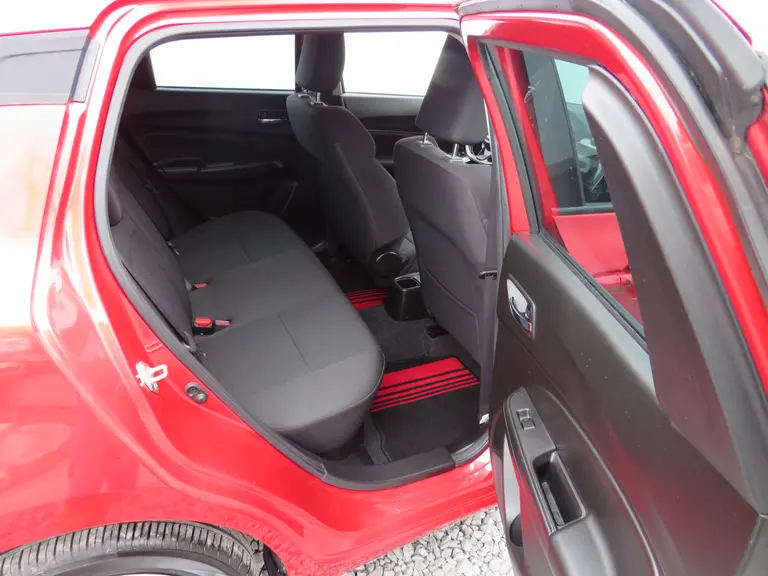Suzuki Swift 1.2 Stijl Smart Hybrid, Style, Camera, Navigatie, Keyless, Cruise en Climate Control afbeelding 13