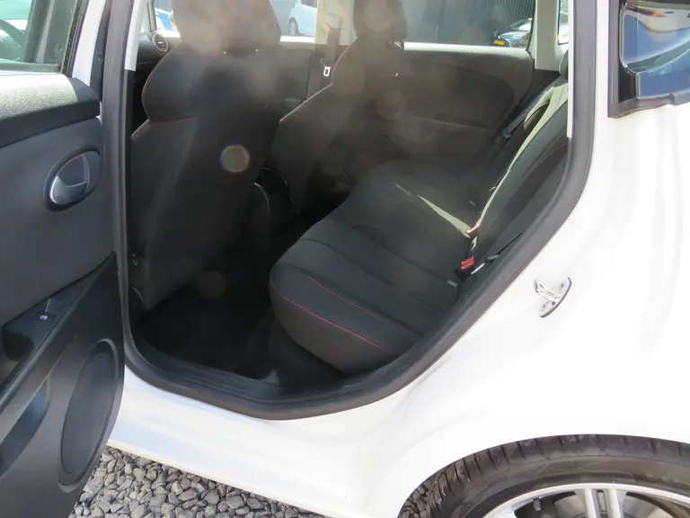 SEAT Leon 1.4 TSI Reference, FR UITVOERING, 18 INCH, ORG NL, GOED ONDERHOUDEN! Navigatie, Stoelverwarming en Parkeersensoren afbeelding 11