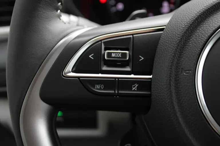 Suzuki Swift 1.2 Style Smart Hybrid CVT Automaat NIEUW MET 6 JAAR GARANTIE! Navigatie, Adaptieve Cruise Control, Stoelverwarming, Climate Control afbeelding 28