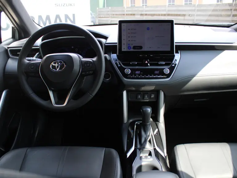 Toyota Corolla Cross Hybrid 140 Style Trekhaak, Dealer onderhouden afbeelding 9