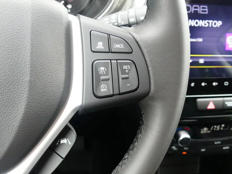Suzuki Vitara 1.4 Boosterjet Style Smart Hybrid 6 jaar fabrieksgarantie! Nieuw uit voorraad leverbaar! afbeelding 16