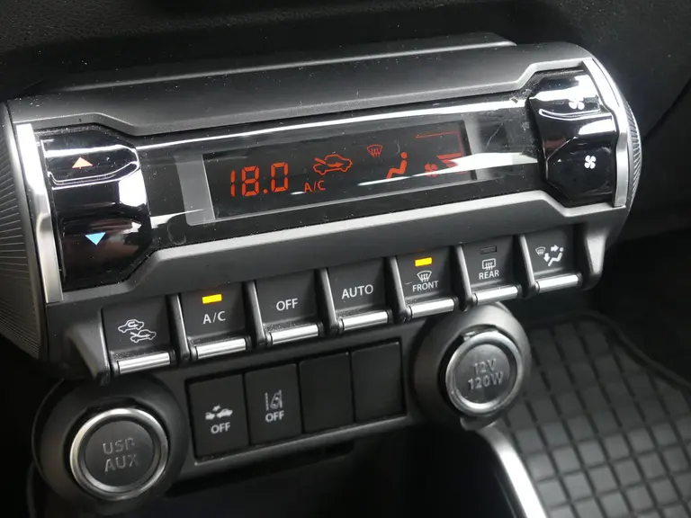 Suzuki Ignis 1.2 Smart Hybrid Style Cruise & Climate control, Apple Carpl/Andr Auto, Navi afbeelding 24