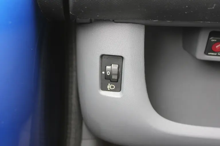 Peugeot 107 1.0-12V Urban Move 2e Eig. Dealer onderhouden! afbeelding 17