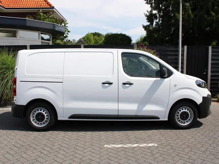 Peugeot Expert 2.0 BlueHDi 145PK L2 Trekhaak, Navigatie, Achteruitrijcamera, Cruise Control, Airco afbeelding 6
