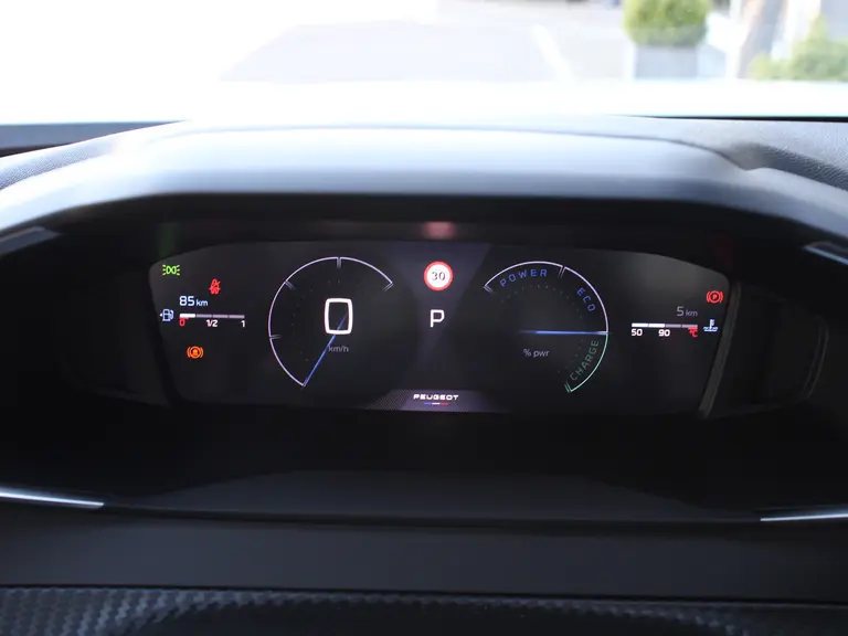 Peugeot 2008 Allure 1.2 Hybrid 145PK e-DSC6 Automaat Navigatie, Keyless, Parkeersensoren, Draadloze telefoonlader, Halflederen Bekleding afbeelding 16