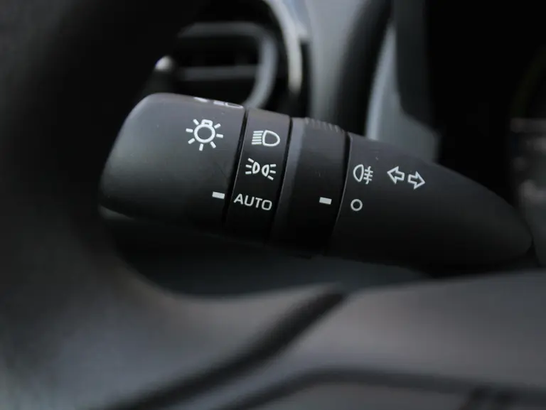 Toyota Yaris 1.5 Hybrid 115 Comfort Adaptieve Cruise en Climate Control, Carplay/Android Auto afbeelding 24