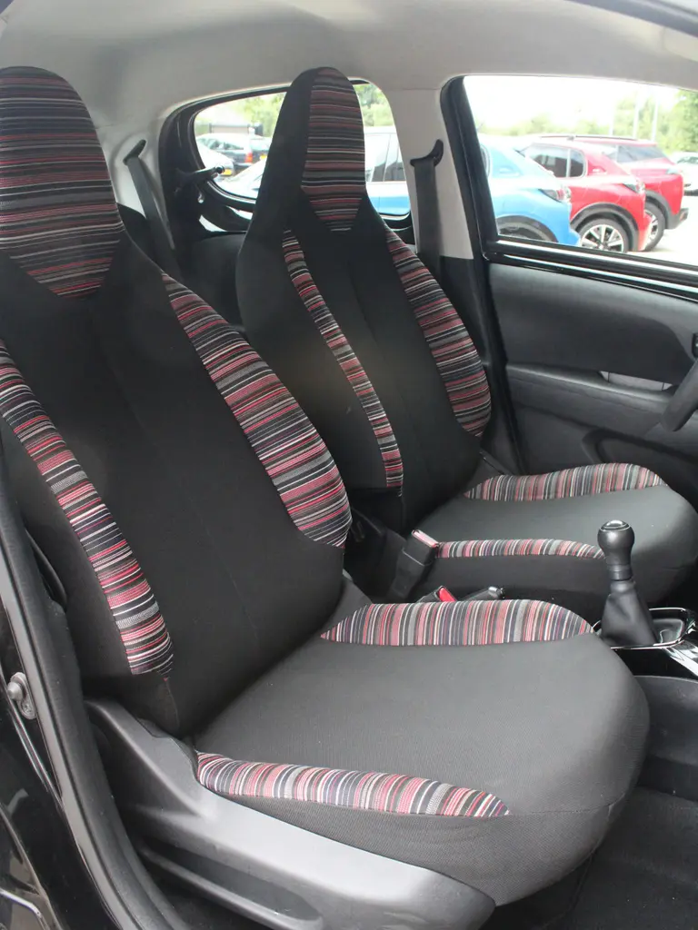 Citroën C1 1.0 VTi Feel afbeelding 17