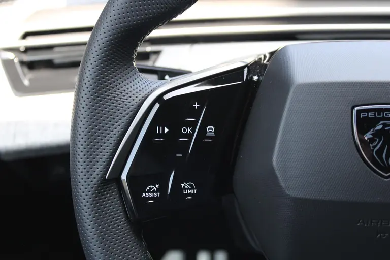 Peugeot 3008 1.2 Hybrid 136 GT Automaat, Keyless Entry/Start, Luxe Stoelen, Navigatie, Applecarpl./Andr. Auto afbeelding 11
