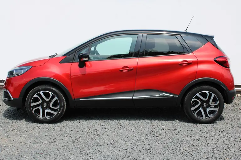 Renault Captur 0.9 TCe Dynamique ,Trekhaak, Camera, Parkeersensoren en Navigatie afbeelding 2