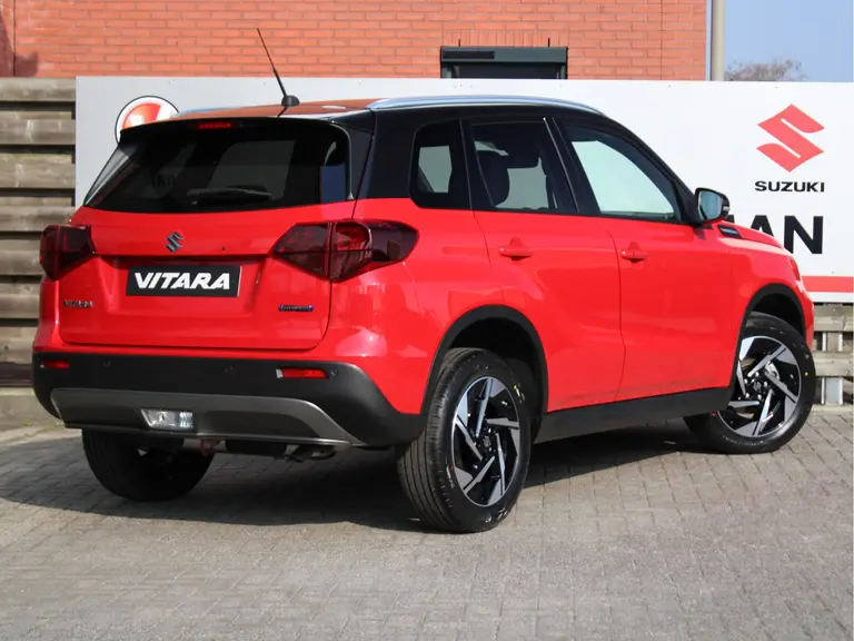 Suzuki Vitara 1.5 Hybrid Style 115PK Automaat Panoramadak, Navigatie, Parkeersensoren V en A, Stoelverwarming, Achteruitrijcamera afbeelding 2