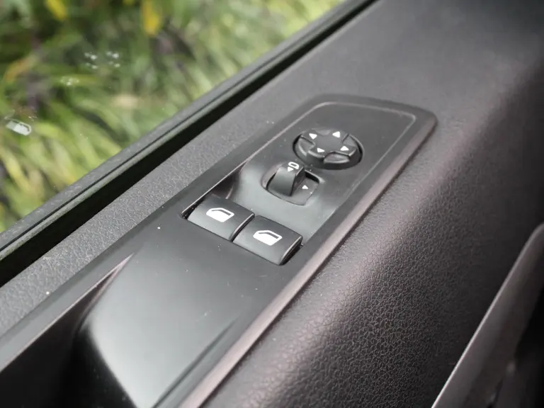 Peugeot Expert 2.0 BlueHDI 145PK EAT8 Automaat Standard Asphalt Navigatie, Trekhaak, Achteruitrijcamera, Parkeersensor Achter, Climate Control, Cruise Control, Lederen Bekleding afbeelding 16