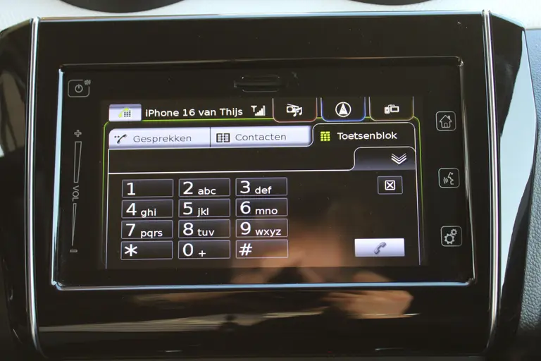 Suzuki Swift 1.2 Select Carplay/Android Auto, Achteruitrijcamera, Stoelverwarming, DAB Radio, Airco afbeelding 22