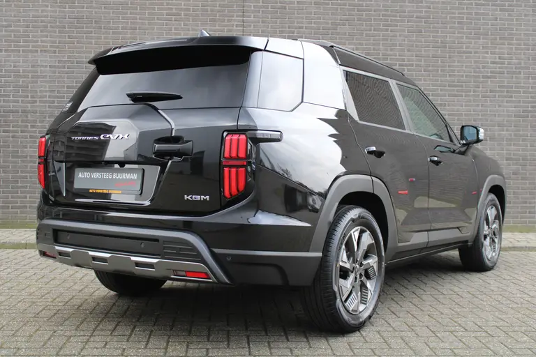 KGM Torres EVX Platinum 73.4 kWh 207pk, Space Black, Warmtepomp, 18"inch LM velgen 7 jaar garantie! afbeelding 4