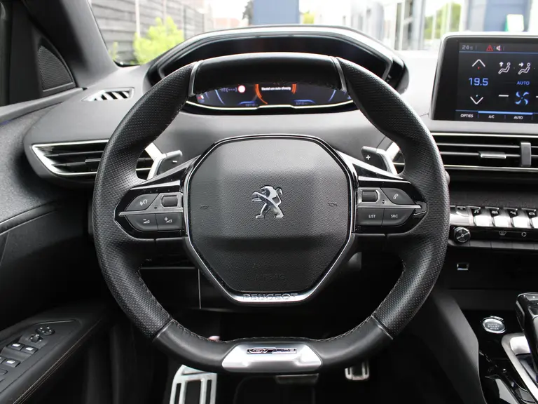 Peugeot 3008 GT Line 1.6 PureTech 180PK EAT8 Automaat Navigatie, Keyless, Achteruitrijcamera, Panoramadak, Elektrische Kofferbak afbeelding 23