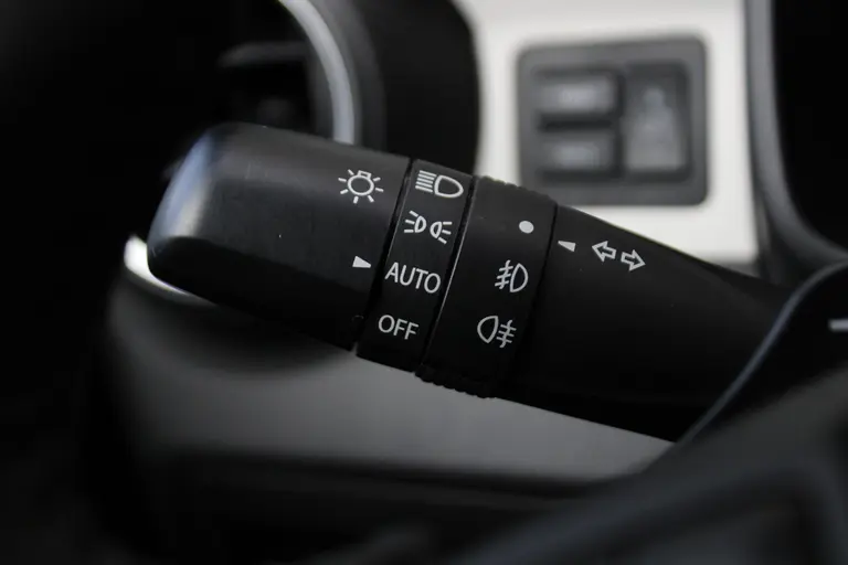 Suzuki Ignis 1.2 Smart Hybrid Style Automaat Navigatie, Achteruitrijcamera, Cruise Control, Stoelverwarming afbeelding 31