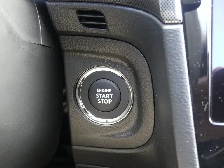 Suzuki Vitara 1.4 Boosterjet Style Smart Hybrid Panorama-dak, Trekhaak Schuif/Kanteldak, Navi, Bekleding half leder afbeelding 17