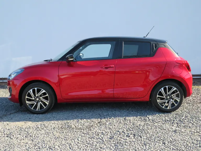 Suzuki Swift 1.2 Stijl/Style Smart Hybrid, Trekhaak, Camera, Climate Control, Android/Apple Carplay en Dealer onderhouden! afbeelding 2