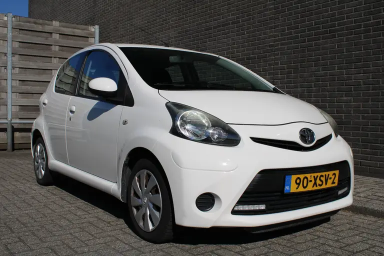 Toyota Aygo 1.0 VVT-i Aspiration 5 Deurs, Airco, Radio/CD, Bluetooth, elec.ramen, Centr.vergrendeling op afstand afbeelding 18