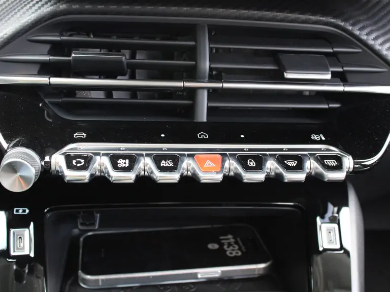 Peugeot e-208 Allure 51 kWh 156PK Navigatie, Rondomzichtcamera, Parkeersensoren, Apple Carplay, Android Auto afbeelding 30
