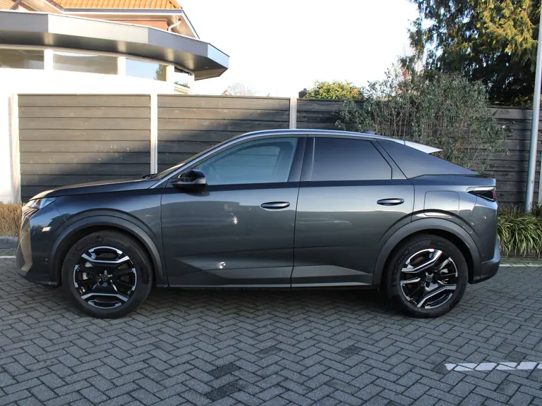 Peugeot E-3008 Allure 73 kWh 214PK Automaat Navigatie, Rondomzichtcamera, Keyless Entry & Start, Parkeersensoren Voor & Achter afbeelding 7