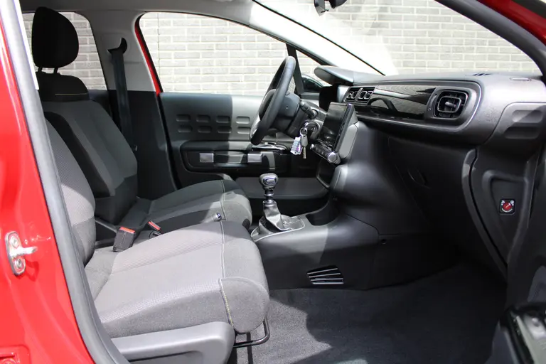 Citroën C3 1.2 PureTech S&S Feel 110pk, Applecarpl./Andr. Auto, Airco, CruiseControl, Parkeersensor achter afbeelding 23