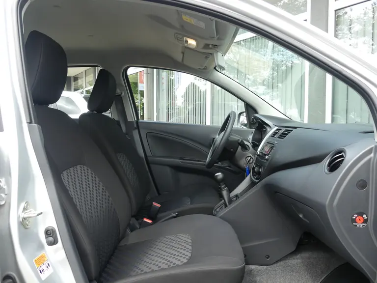 Suzuki Celerio 1.0 Comfort, Airco, Bluetooth, Elektrische ramen afbeelding 8