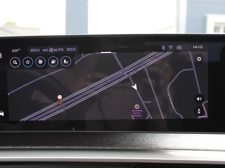 Peugeot 3008 Allure 1.2 Hybrid 136PK e-DCS6 Automaat Navigatie, Rondomzichtcamera, Stoel & Stuurwielverwarming, Keyless, Draadloze Telefoonlader afbeelding 28