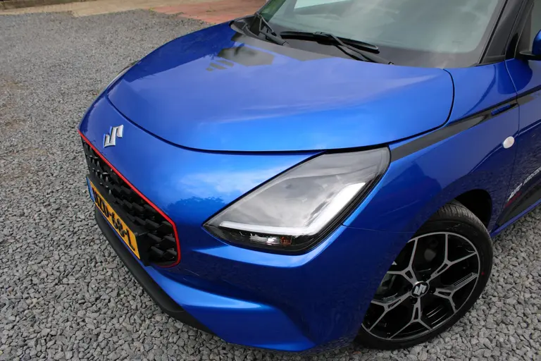 Suzuki Swift 1.2 Select Smart Hybrid , 17 inch LM-Velgen, Special Edition! afbeelding 38