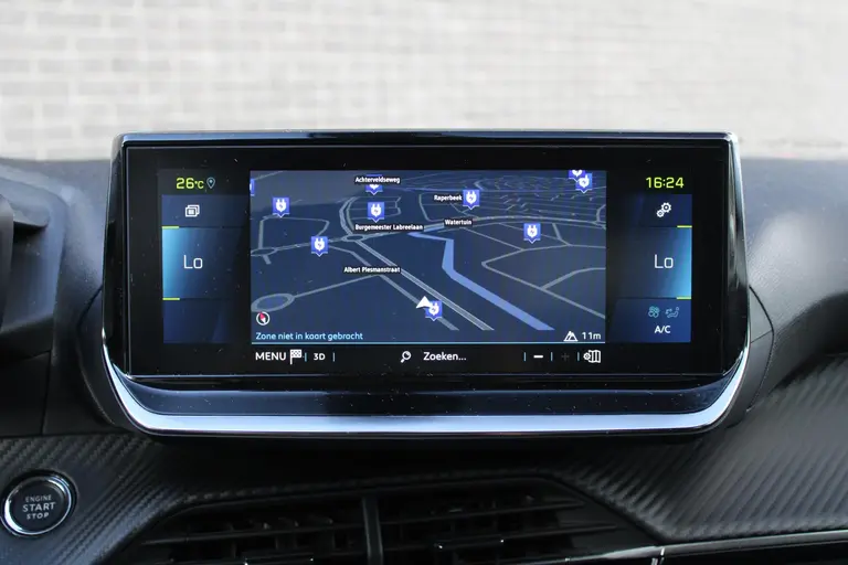 Peugeot e-2008 EV Allure Pack 50 kWh Navigatie, CruiseControl, Keyless Start, Airco, Applecarpl./Andr. Auto afbeelding 18