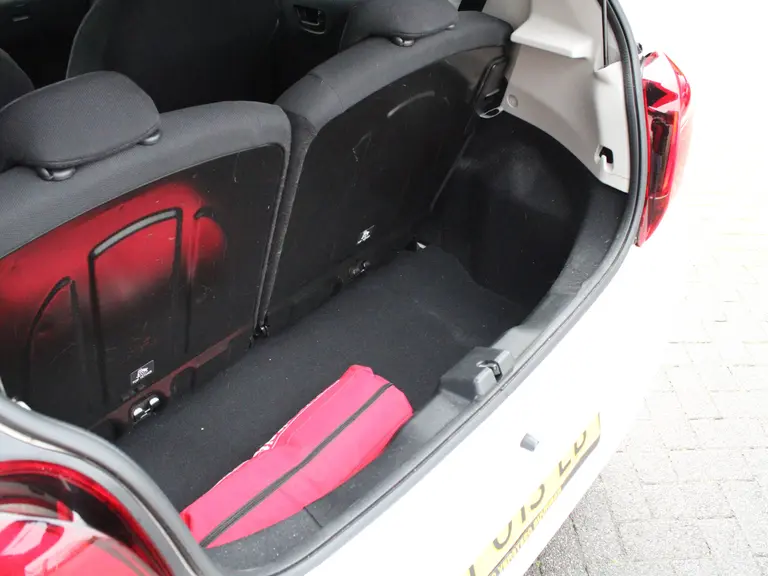 Peugeot 108 1.0 e-VTi Active 72PK 5DRS Bluetooth, Airco, Centrale vergrendeling, Audio afbeelding 31